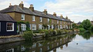 Read more about the article Spring into Action: Essential Chimney Maintenance Guide for Cambridgeshire Homes